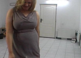 Busty mama lapdances and does blowjob