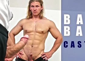 GAYWIRE - Hunk Body Builder Flexes His Muscles And Gets Bareback Cock In His Ass